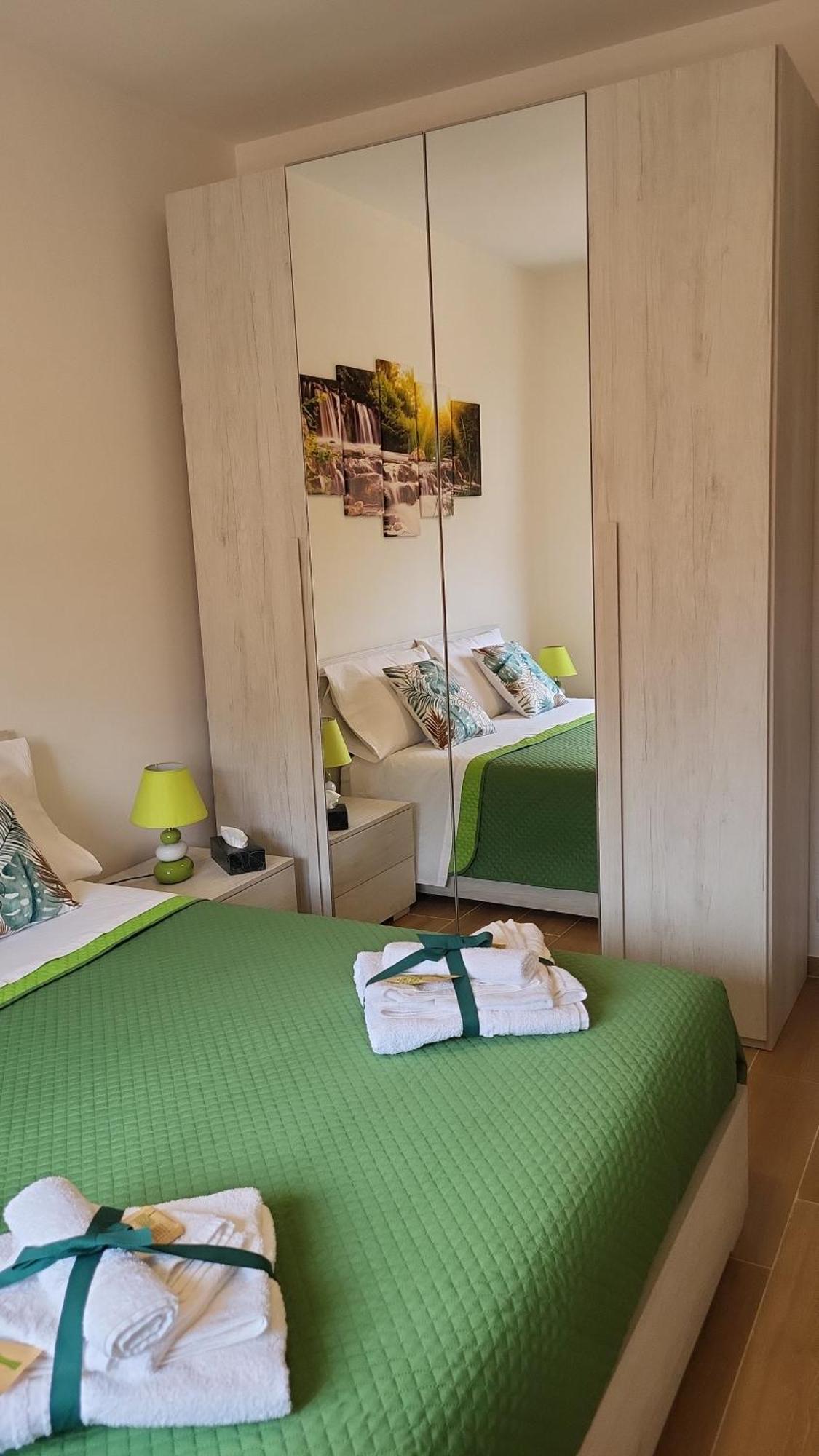 Di Gioia Home B&B Cosenza Exteriör bild